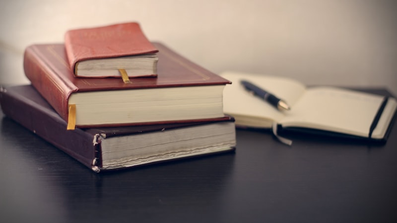 Bound volumes of law reports on a chambers shelf